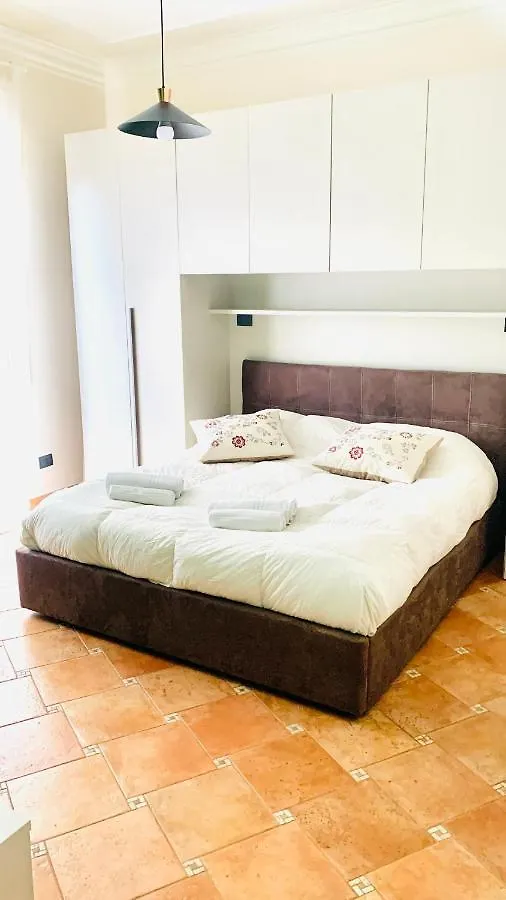 Catania Street Apartment 0*,  Italien